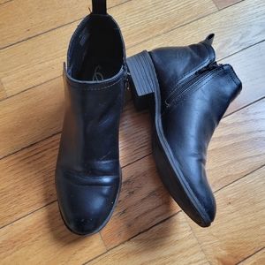American Rag short black booties